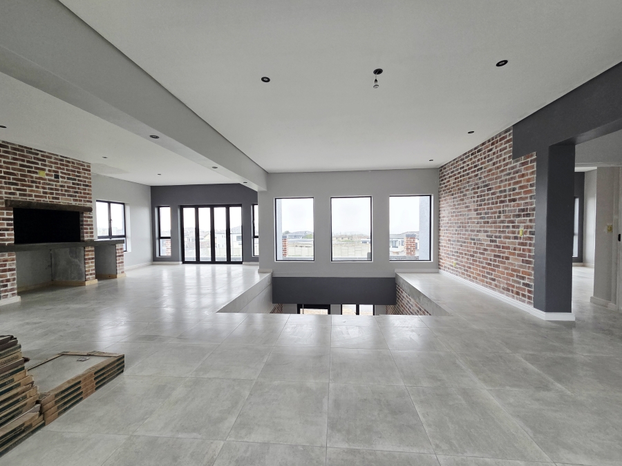 4 Bedroom Property for Sale in Haasendal Western Cape